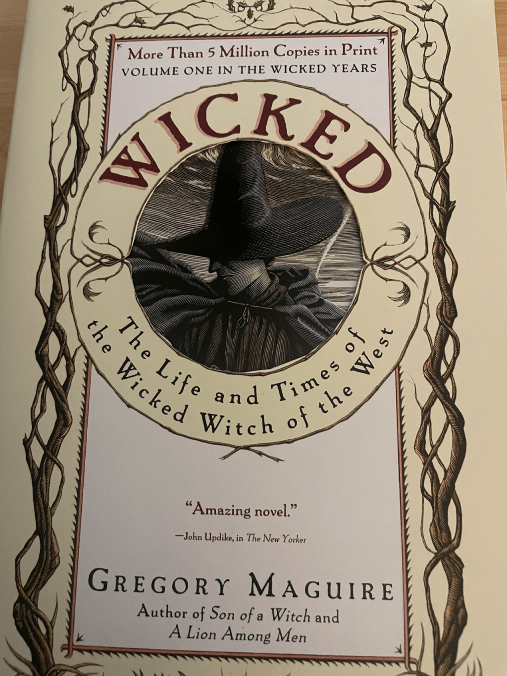 Wicked by Gregory Maguire: the ‘after’ of an&nbsp;aberration